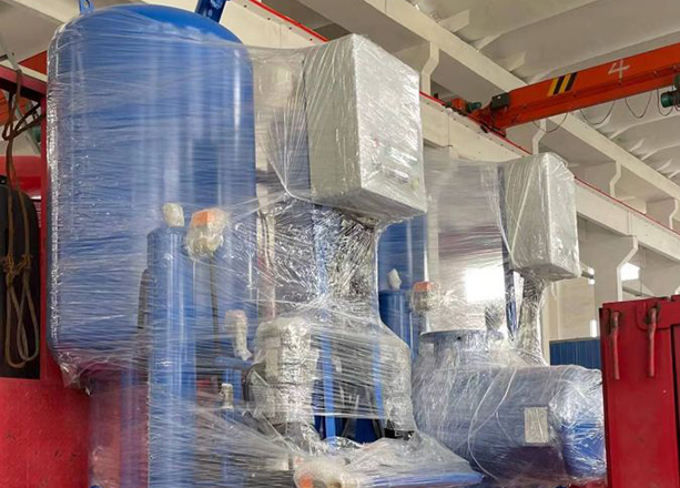 江蘇蘇州專(zhuān)車(chē)直達(dá)定壓補(bǔ)水機(jī)組2套，全自動(dòng)加藥裝置2套，螺旋除污器2臺(tái)